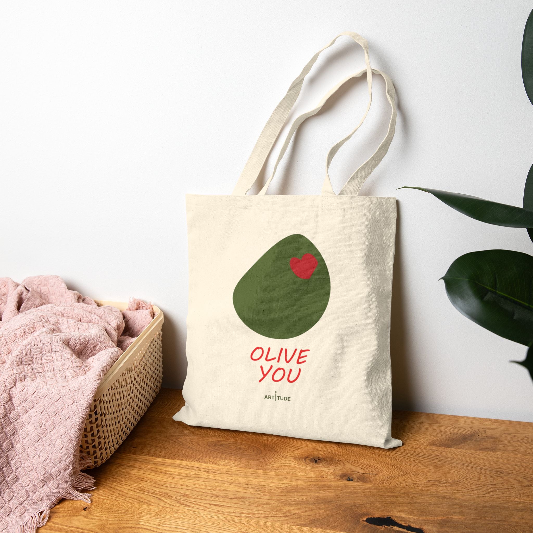 OLIVE YOU BEIGE TOTE – Artitude